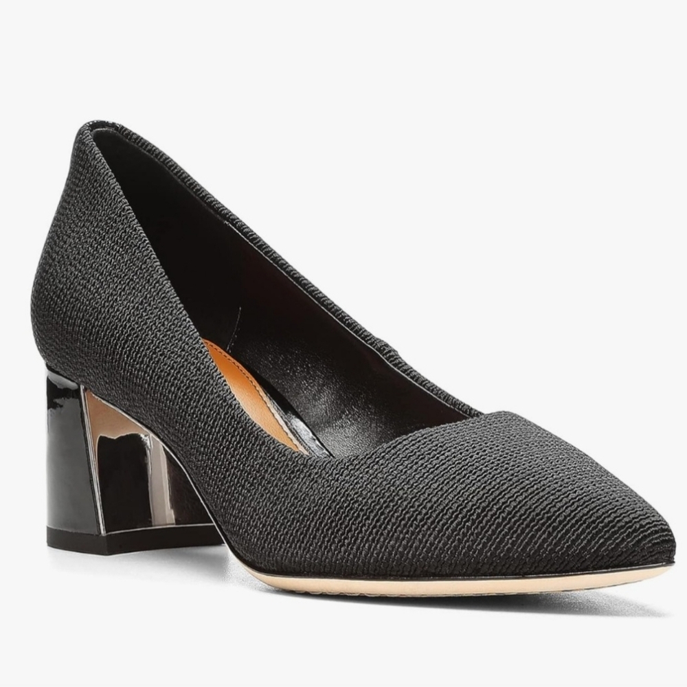 Women's Donald Pliner Suzette Pump In Textured Black. Size 9. Never Worn